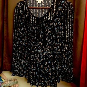 Dark blue blouse w/light blue n pink flowers